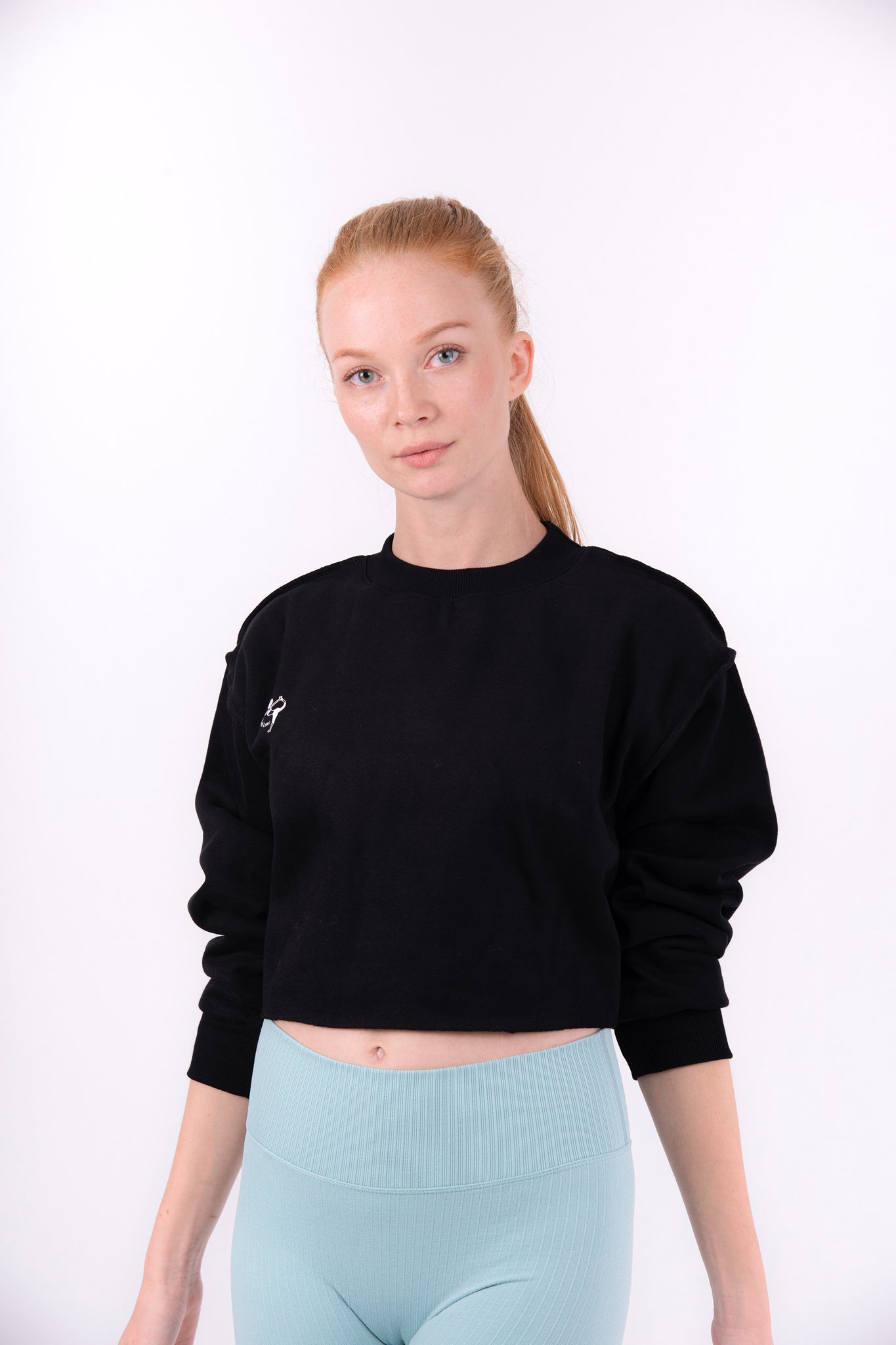 Black Flexi Sweat Crop